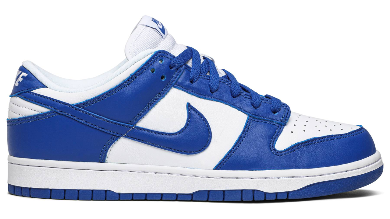Royal blue and white nike dunks kentucky best sale