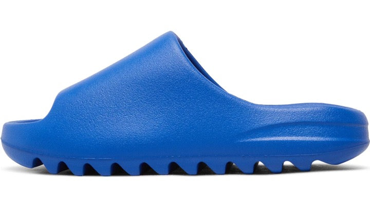 Yeezy Slides 'Azure'