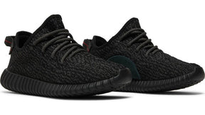 Yeezy Boost 350 'Pirate Black' 2023