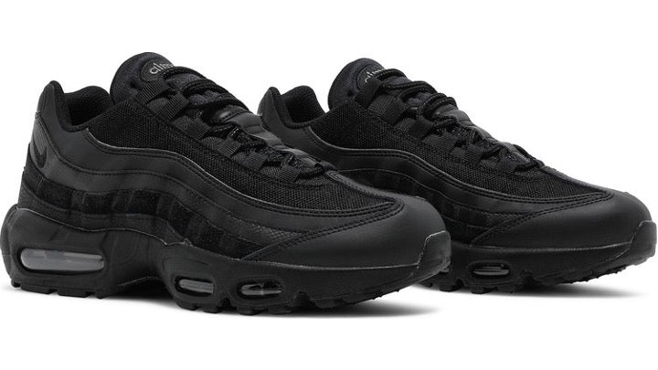 Air Max 95 Essential 'Triple Black'