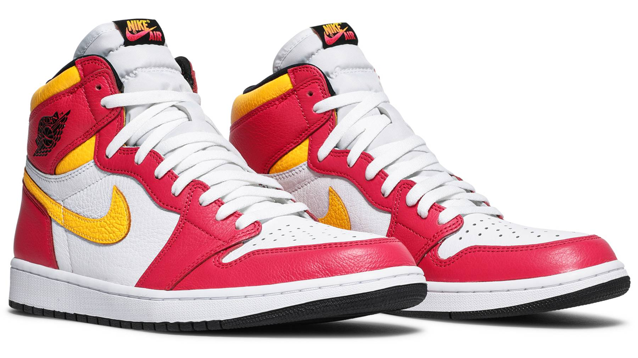 Air Jordan 1 Retro High OG 'Light Fusion Red'