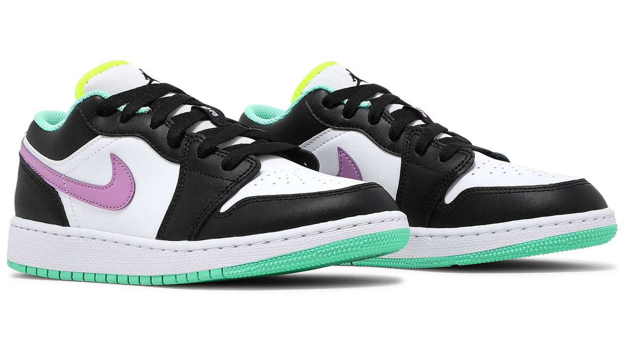 Air Jordan 1 Low 'White Violet Shock'