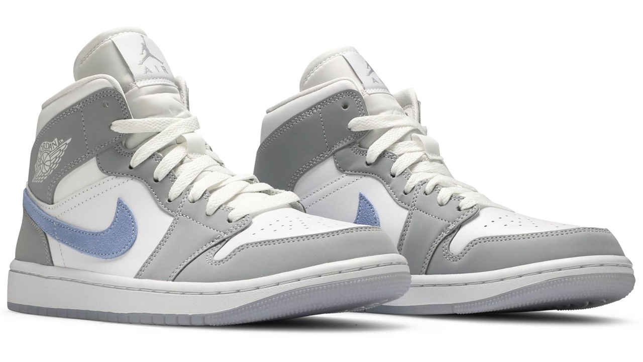 Air Jordan 1 Mid 'Wolf Grey Aluminum'