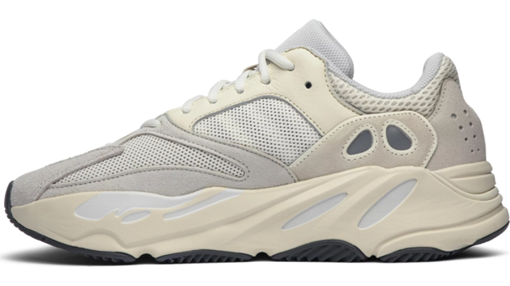 Yeezy 380 online analog stock numbers