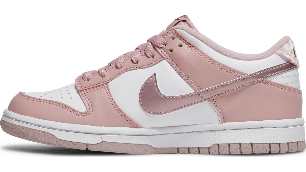 Nike Dunk Low 'Pink Velvet'